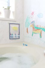 Kitpas Bath Crayons 3 colors - Shell (Yellow, White, Pink) - Image 4