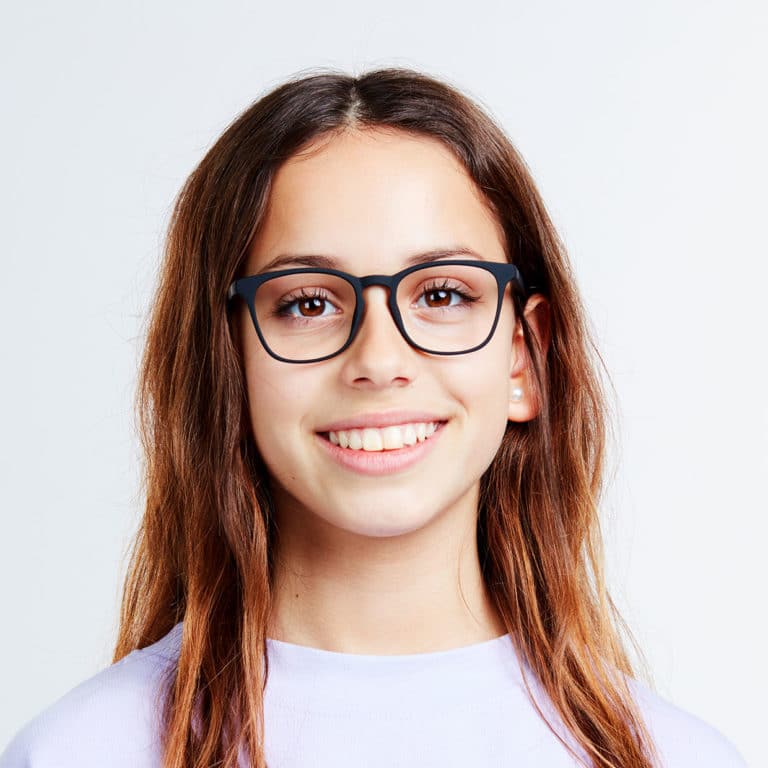 dalston_girl_black_front-768x768